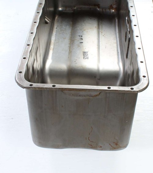 MACK OIL PAN