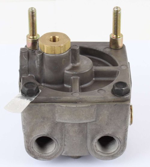 MACK AIR BRAKE RELAY VALVE