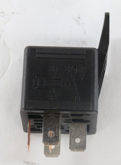 EAGLE PLUG IN RELAY 12V 250