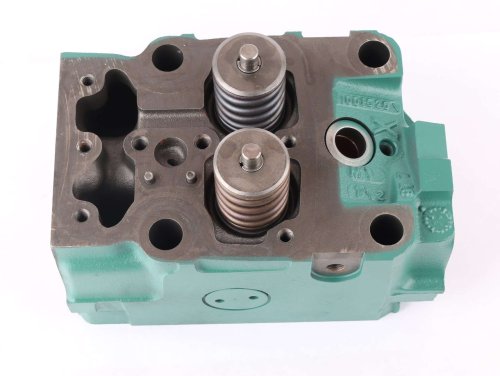 VOLVO PENTA CYLINDER HEAD