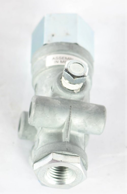 BENDIX VALVE