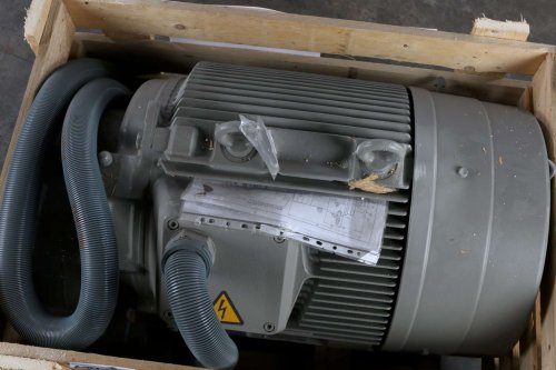 SIEMENS ELECTRIC MOTOR 55kW 440V 60 Hz