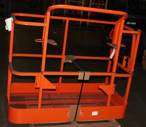 JLG PLATF30X60 (SIDE ENTRY) W/STO