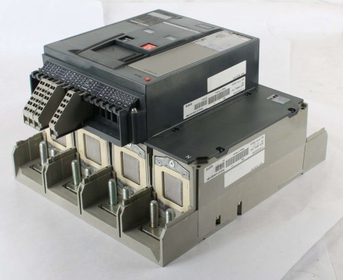 SCHNEIDER ELECTRIC CIRCUIT BREAKER 4P