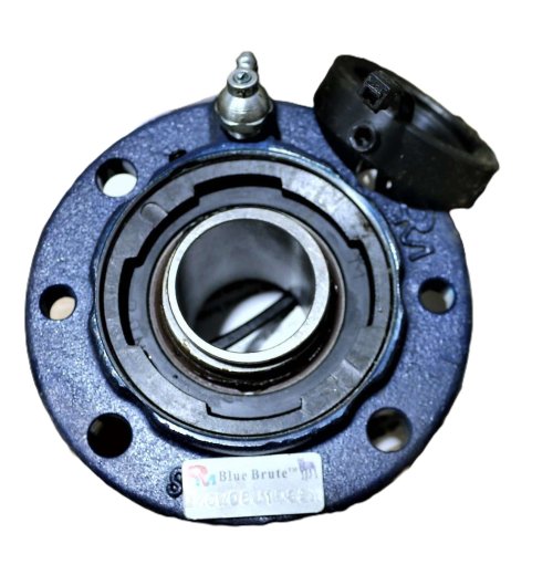 BANDIT MOUNTED ROLLER BEARING 1.5in ID