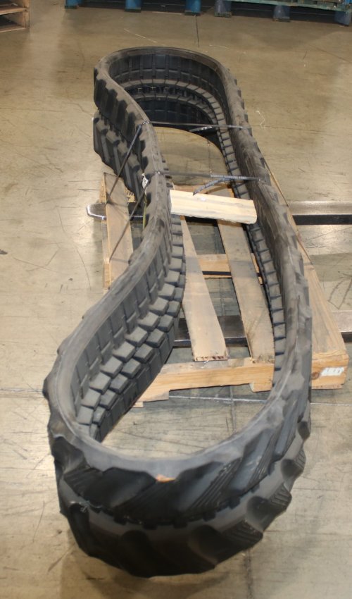 BOBCAT TRACK RUBBER (320X88X55) 12 IN MX