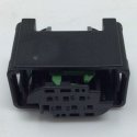 AMP INC CONNECTOR HOUSING 6 POSITION