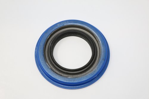 MACK PINION SEAL ASSEMBLY