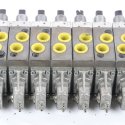 DANFOSS HYDRAULIC CONTROL VALVE PVHC32 8-SPOOL