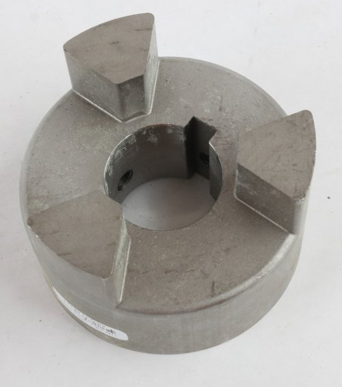 LOVEJOY COUPLING HUB 1-1/2 - 3/8