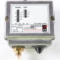 JOHNSON CONTROLS PRESSURE SWITCH