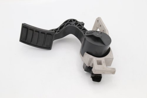 VOLVO ACCELERATOR PEDAL