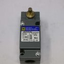 SCHNEIDER ELECTRIC LIMIT SWITCH  ROTARY/LEVER ARM 1.2 AMP AT 600VAC