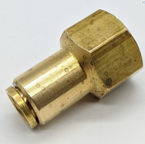 MIDLAND FITTING CONNECTOR FEMALE 1/2T 1/2F