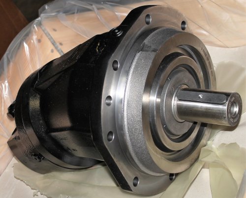 RAYCO HYDRAULIC MOTOR: AXIAL PISTON