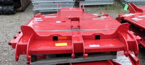 BUSHING HOG CENTER DECK W/DECALS & W/RINGS