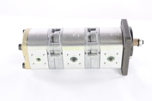 BOSCH HYDRAULIC TRIPLE GEAR PUMP