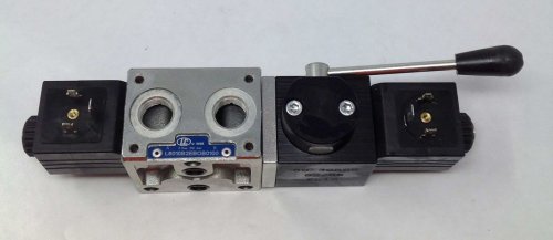 BOSCH REXROTH OIL CONTROL VALVE BLOCK SECTION