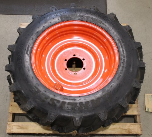 BOBCAT WHEEL TIRE ASSEMBLY