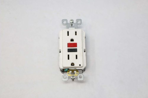 IWS GFI POWER OUTLET