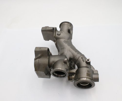 DETROIT DIESEL EXHAUST MANIFOLD CENTER