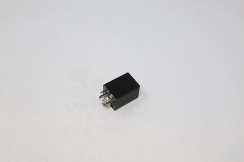 NEW HOLLAND & CASE- FACTORY OVERSTOCK RELAY FLASHER SIGNAL 12V 7 PIN